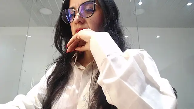Snapshot of Lizeth_White_ chatting on 30, 6, 2026 Lizeth White online show from 30, 6, 2026