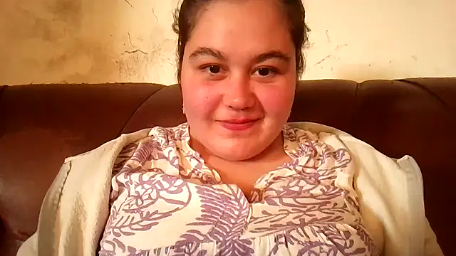Snapshot of BUNNYMILA69 chatting on 15, 5, 2026 BUNNYMILA69 online show from 15, 5, 2026