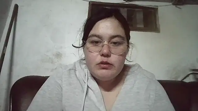 Snapshot of BUNNYMILA69 chatting on 20, 5, 2026 BUNNYMILA69 online show from 20, 5, 2026