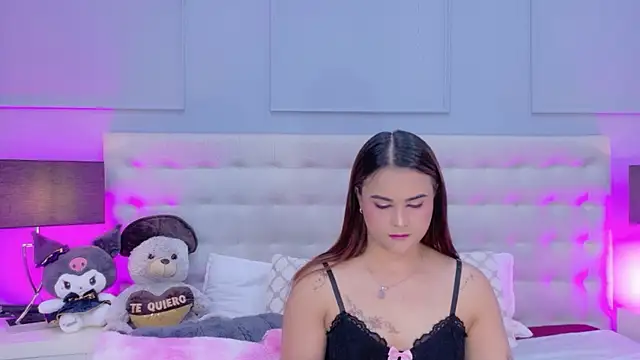 Snapshot of DulceeGarcia chatting on 25, 6, 2026 DulceeGarcia online show from 25, 6, 2026