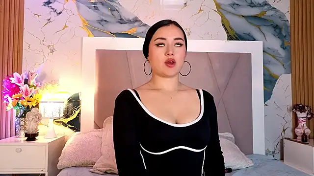 MiiaRousse  online show from 13, 6, 2026