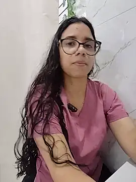 alanahot94 online show from 20, 7, 2026