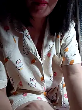 Snapshot of -Trici- chatting on 10, 6, 2026 -Trici- online show from 10, 6, 2026