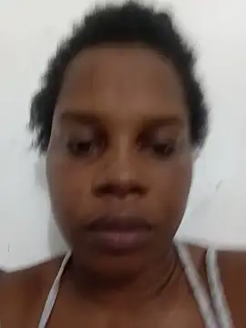 Snapshot of momspretty chatting on 30, 5, 2026 momspretty online show from 30, 5, 2026