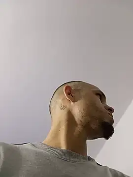mikebig17 online show from 15, 7, 2026