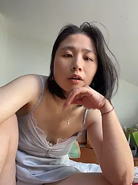 Snapshot of Iridessa- chatting on 24, 7, 2026 Iridessa- online show from 24, 7, 2026