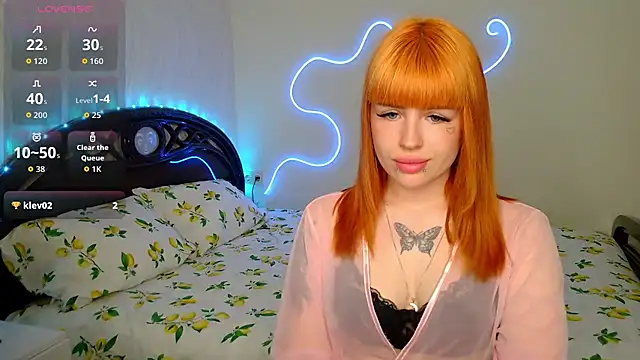 Snapshot of VelvetEmber chatting on 5, 6, 2026 VelvetEmber online show from 5, 6, 2026