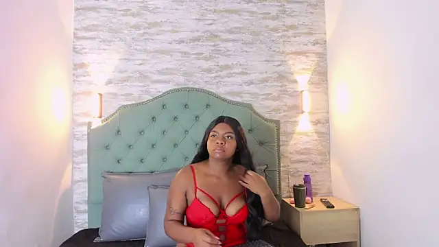 Snapshot of DannaWhisper chatting on 19, 5, 2026 DannaWhisper online show from 19, 5, 2026