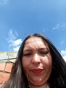 Alyssa 14 online show from 19, 5, 2026