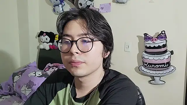 Snapshot of kuromi_boy chatting on 23, 5, 2026 kuromi boy online show from 23, 5, 2026