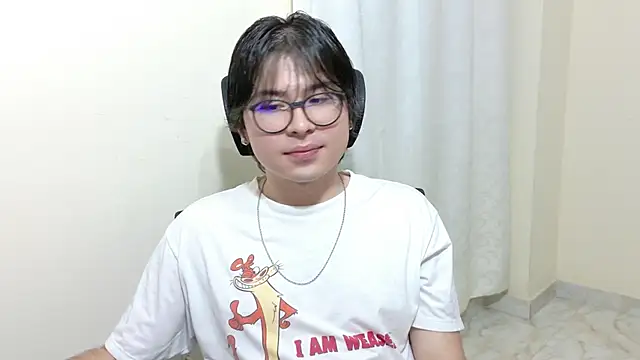 Snapshot of kuromi_boy chatting on 14, 6, 2026 kuromi boy online show from 14, 6, 2026