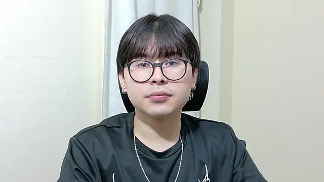Snapshot of kuromi_boy chatting on 23, 6, 2026 kuromi boy online show from 23, 6, 2026