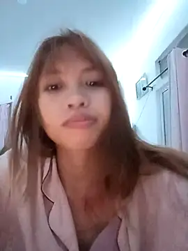 Snapshot of sweetpinayxxx chatting on 2, 6, 2026 sweetpinayxxx online show from 2, 6, 2026