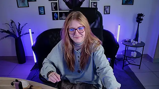 lanafitch online show from 27, 6, 2026