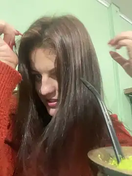 Snapshot of sweet_milenaa chatting on 9, 6, 2026 sweet milenaa online show from 9, 6, 2026