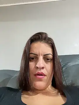 Snapshot of sweet_milenaa chatting on 19, 6, 2026 sweet milenaa online show from 19, 6, 2026