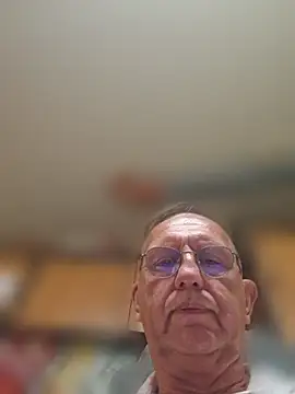 Snapshot of Robotnikm chatting on 1, 7, 2026 Robotnikm online show from 1, 7, 2026