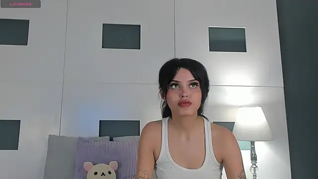 Snapshot of brattystar chatting on 5, 6, 2026 brattystar online show from 5, 6, 2026