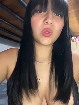 Snapshot of yul-dulce chatting on 16, 5, 2026 yul-dulce online show from 16, 5, 2026