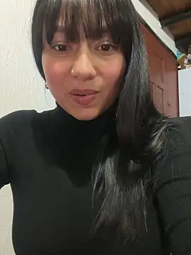 Snapshot of yul-dulce chatting on 6, 6, 2026 yul-dulce online show from 6, 6, 2026