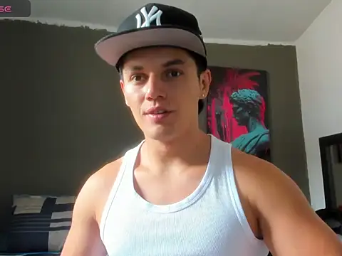 Snapshot of Erick_Wallace chatting on 5, 6, 2026 Erick Wallace online show from 5, 6, 2026
