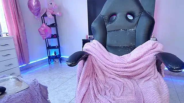 Snapshot of Barbie20_ chatting on 16, 5, 2026 Barbie20 online show from 16, 5, 2026