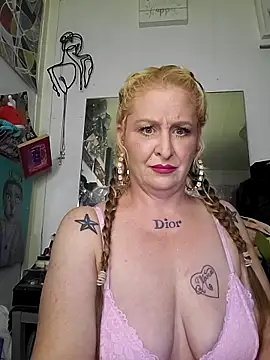 Snapshot of NutNmyGUTdaddy chatting on 27, 6, 2026 NutNmyGUTdaddy online show from 27, 6, 2026