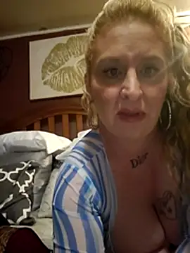 Snapshot of NutNmyGUTdaddy chatting on 30, 6, 2026 NutNmyGUTdaddy online show from 30, 6, 2026