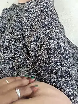 Snapshot of Cut_lady234 chatting on 9, 6, 2026 Cut lady234 online show from 9, 6, 2026