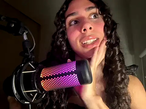 Snapshot of marquezaaa chatting on 27, 5, 2026 marquezaaa online show from 27, 5, 2026