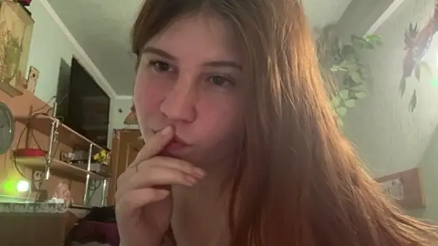 Snapshot of EmmaLovelyBB chatting on 24, 5, 2026 EmmaLovelyBB online show from 24, 5, 2026
