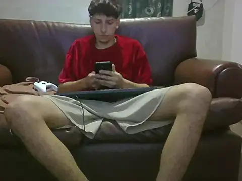 Snapshot of Noah_mod chatting on 7, 7, 2026 Noah mod online show from 7, 7, 2026