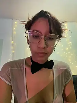 Snapshot of camig0x chatting on 15, 5, 2026 camig0x online show from 15, 5, 2026