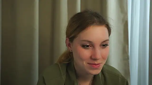 Snapshot of Sairallyn chatting on 12, 6, 2026 Sairallyn online show from 12, 6, 2026