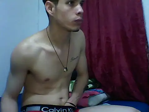 Snapshot of Monolatino chatting on 28, 6, 2026 Monolatino online show from 28, 6, 2026