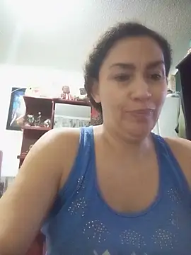 Snapshot of paulett15 chatting on 6, 6, 2026 paulett15 online show from 6, 6, 2026