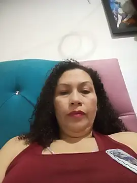 Snapshot of paulett15 chatting on 5, 7, 2026 paulett15 online show from 5, 7, 2026