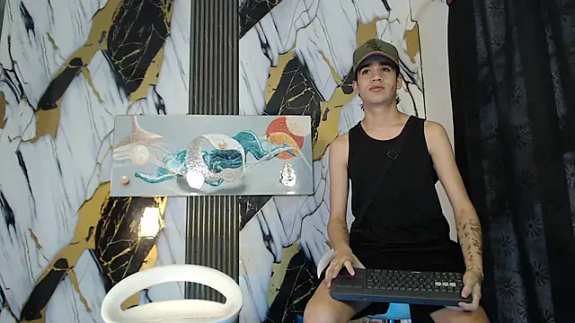 KING LOVERS1 online show from 24, 6, 2026
