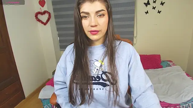 Snapshot of alba_lexter_ chatting on 7, 7, 2026 alba lexter online show from 7, 7, 2026