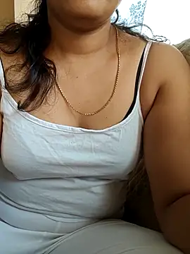 Snapshot of Radhika_rekha_kannada chatting on 25, 5, 2026 Radhika rekha kannada online show from 25, 5, 2026