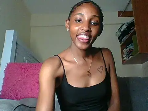 Snapshot of Velvet_peach chatting on 28, 6, 2026 Velvet peach online show from 28, 6, 2026