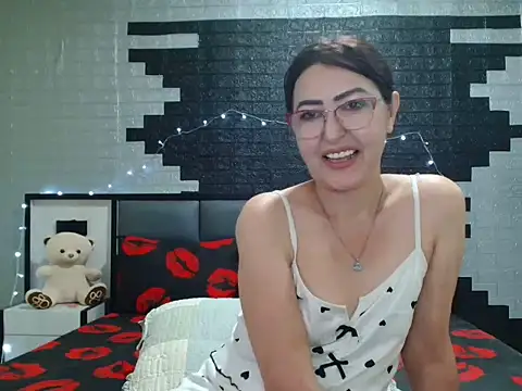 Snapshot of Ada_Vera chatting on 13, 6, 2026 Ada Vera online show from 13, 6, 2026