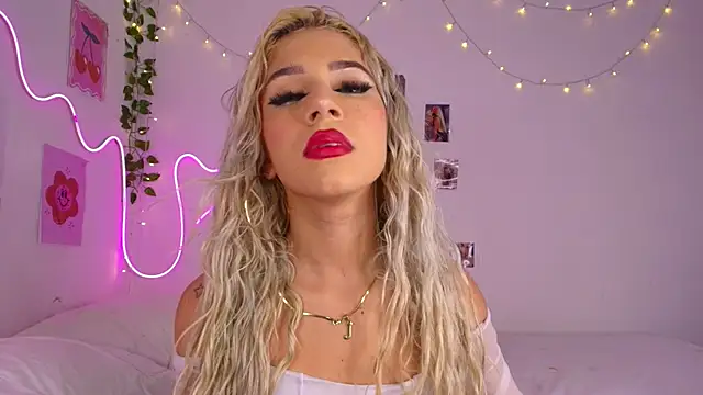 cinniaa  online show from 5, 6, 2026