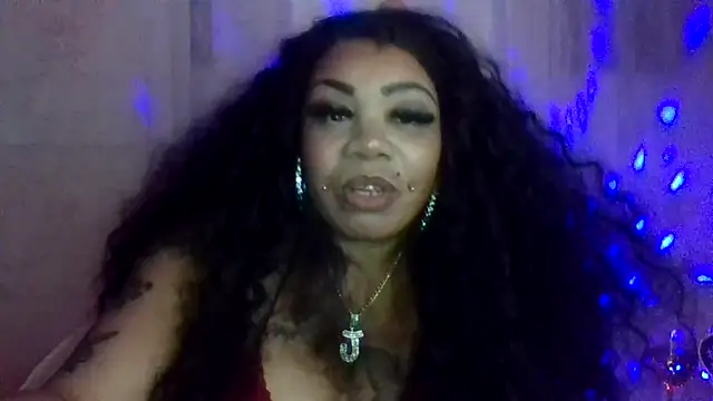 Snapshot of NailGoddessnow chatting on 24, 11, 2025 NailGoddessnow online show from 24, 11, 2025