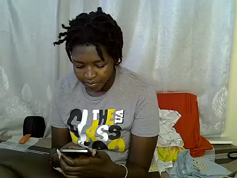 Lorainebabes online show from 19, 6, 2026