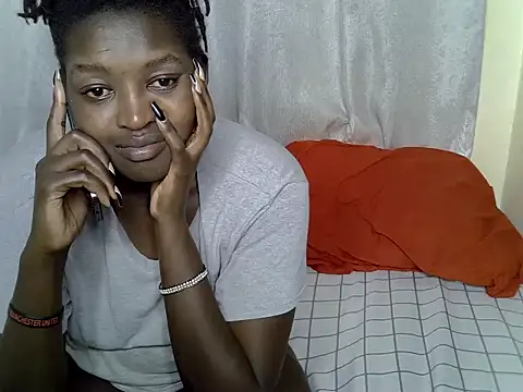 Lorainebabes online show from 22, 6, 2026