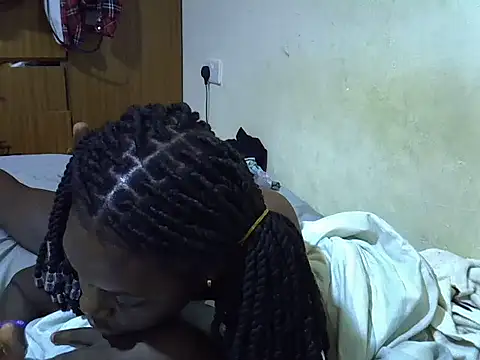 Snapshot of cute_tamara09 chatting on 27, 5, 2026 cute tamara09 online show from 27, 5, 2026