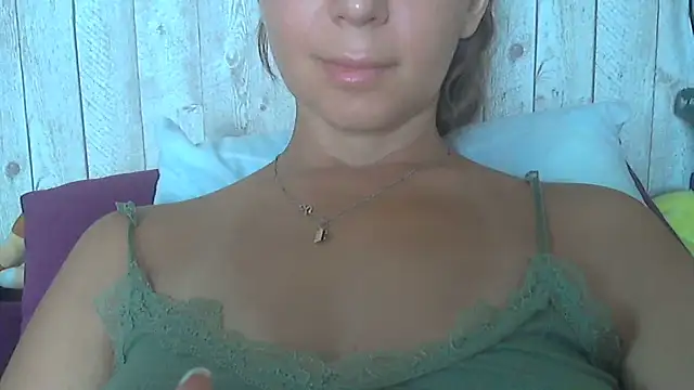 Bella--White online show from 5, 7, 2026