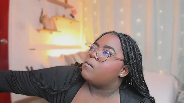 Snapshot of Ayanaa_Ebony_ chatting on 18, 6, 2026 Ayanaa Ebony online show from 18, 6, 2026