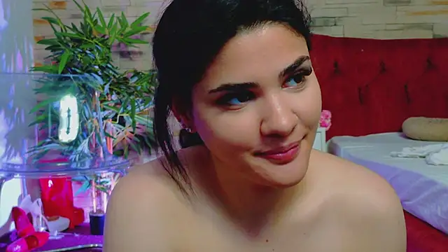 Snapshot of EvvaMonroe chatting on 12, 6, 2026 EvvaMonroe online show from 12, 6, 2026